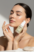 Pigment Perfecting Serum with Model